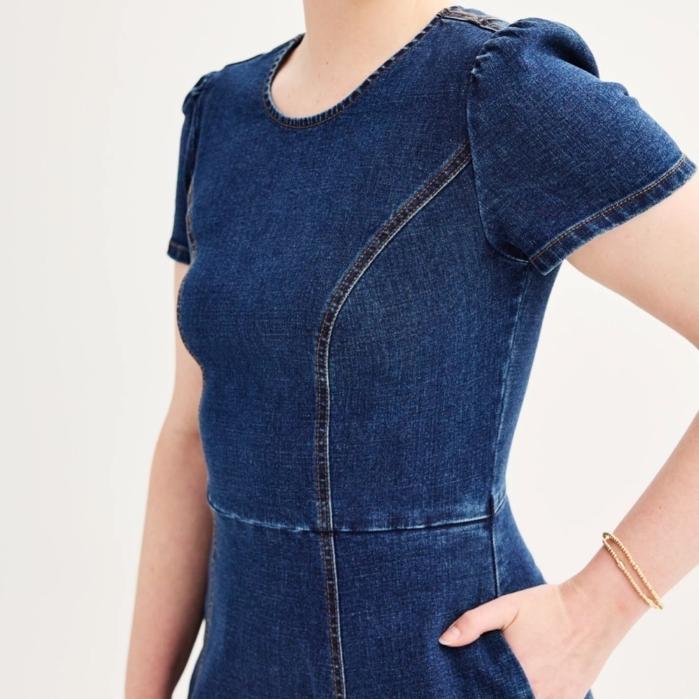 Draper James Short Sleeve Denim Circle Dress, Size 2 - Picture 3 of 9